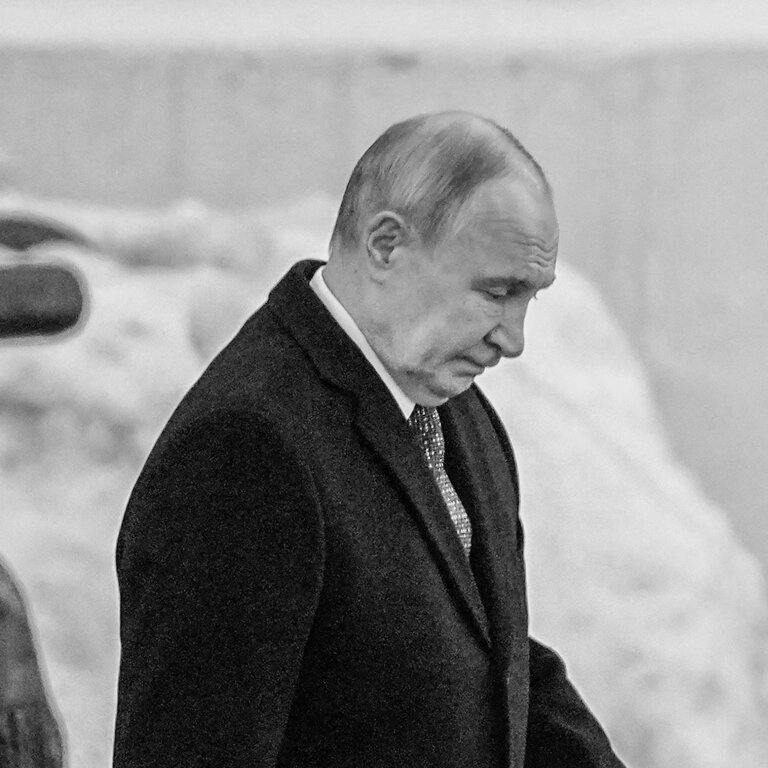 Putin Was Changing His Mind on Ukraine. Then Came the War in Iran.