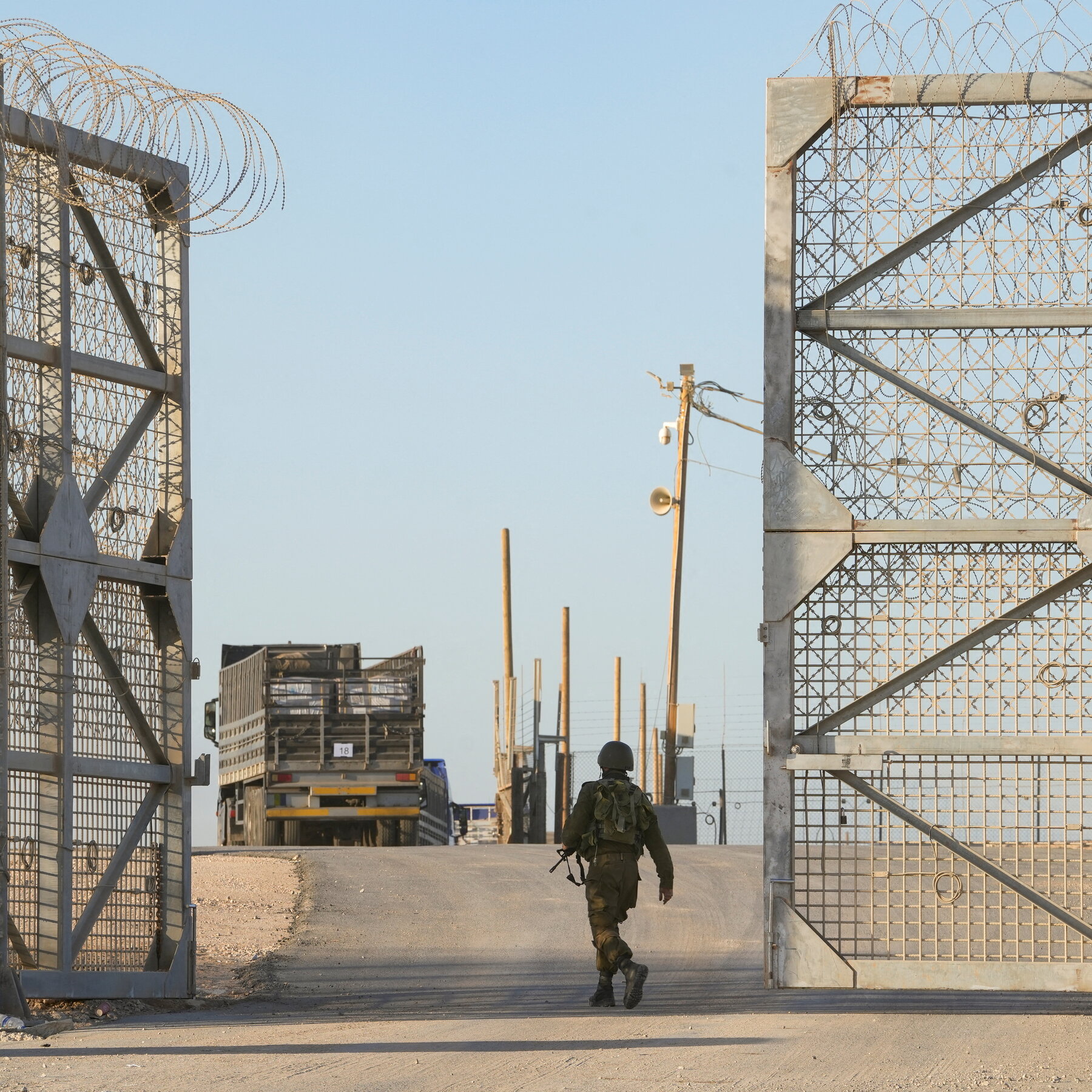 Israeli Intelligence Agent Charged in Smuggling Goods Into Gaza