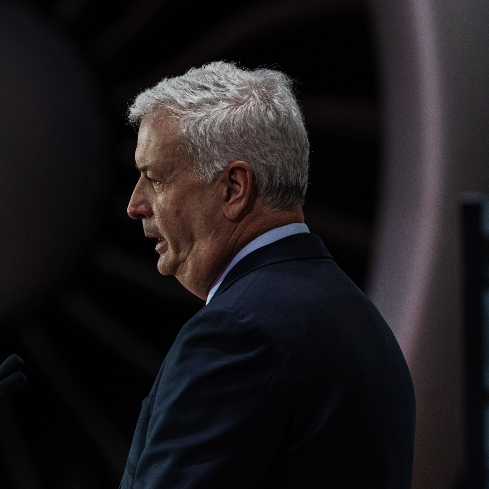 Air Canada Chief Apologizes for English-Language Condolences After Plane Crash