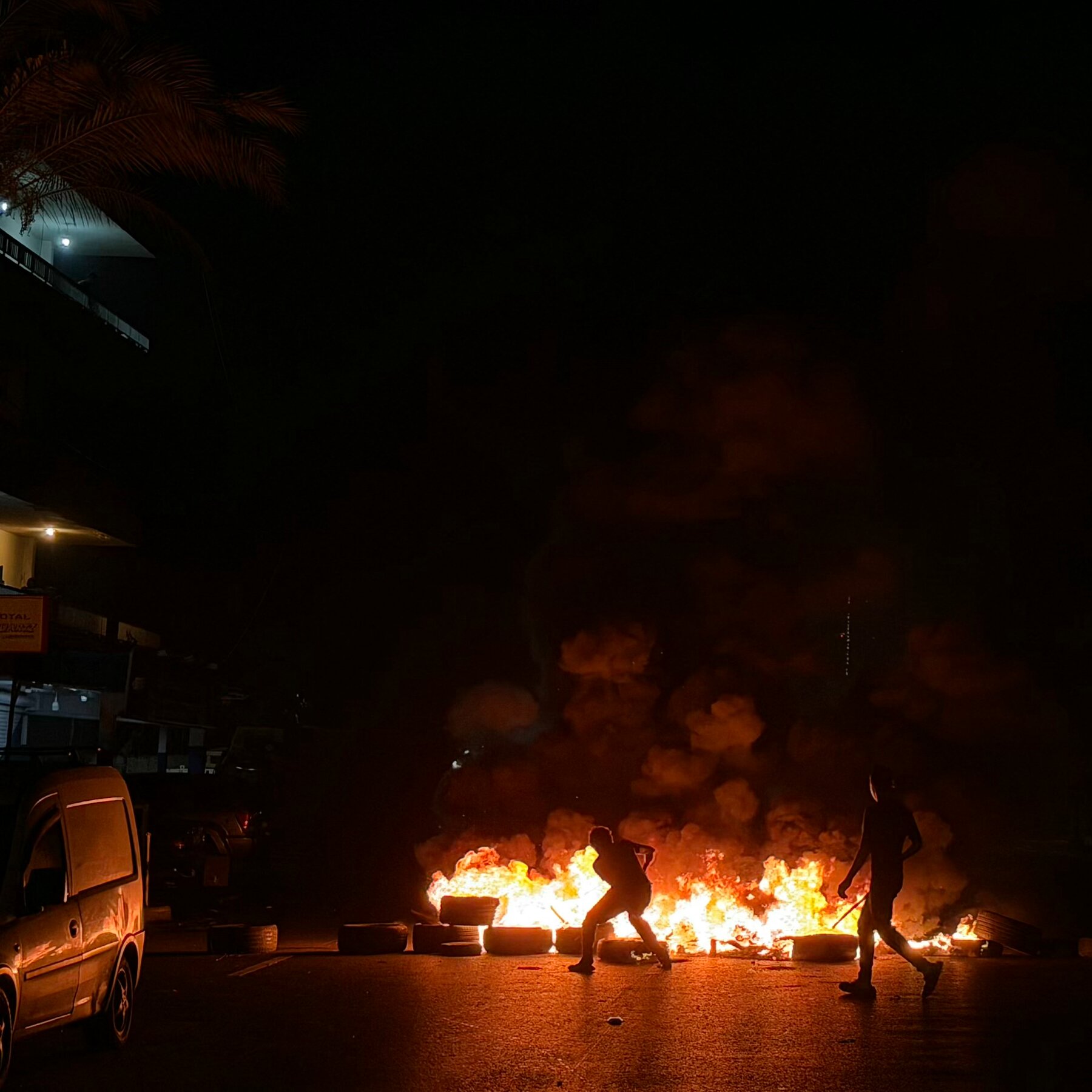 Deal With Israel Divides Lebanese, Fueling Protests in Beirut