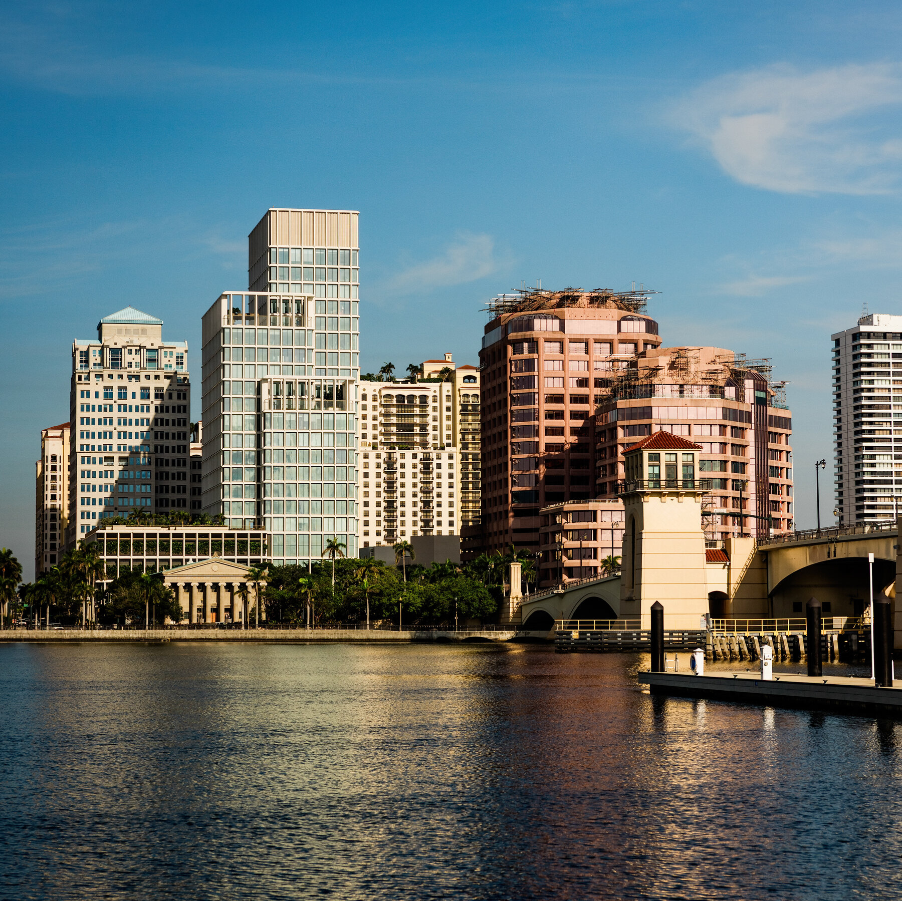 U.S. Population Growth Slows Sharply as Immigration Numbers Plunge