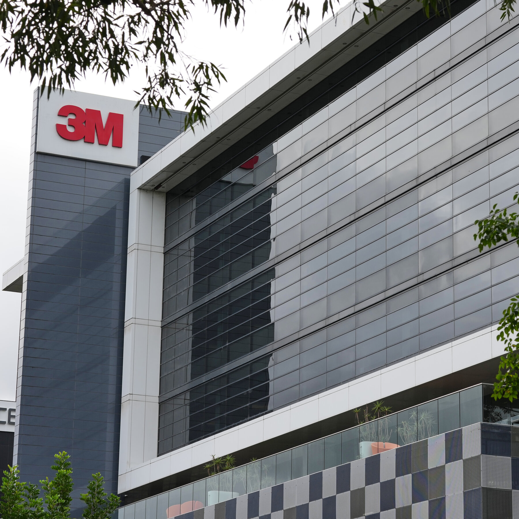 Australia Sues 3M for $1.4 Billion Over ‘Forever Chemicals’