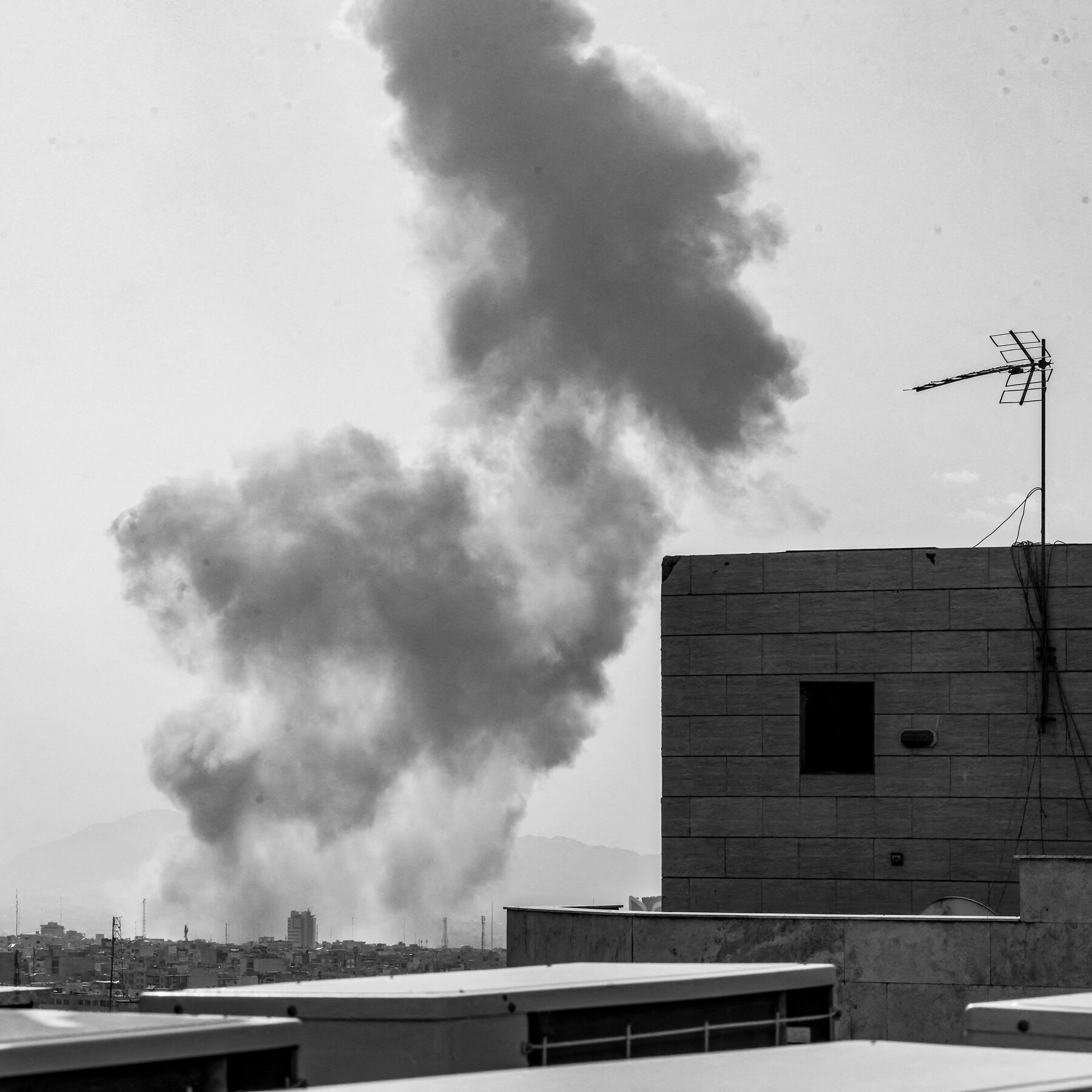 War With Iran Is a Mistake