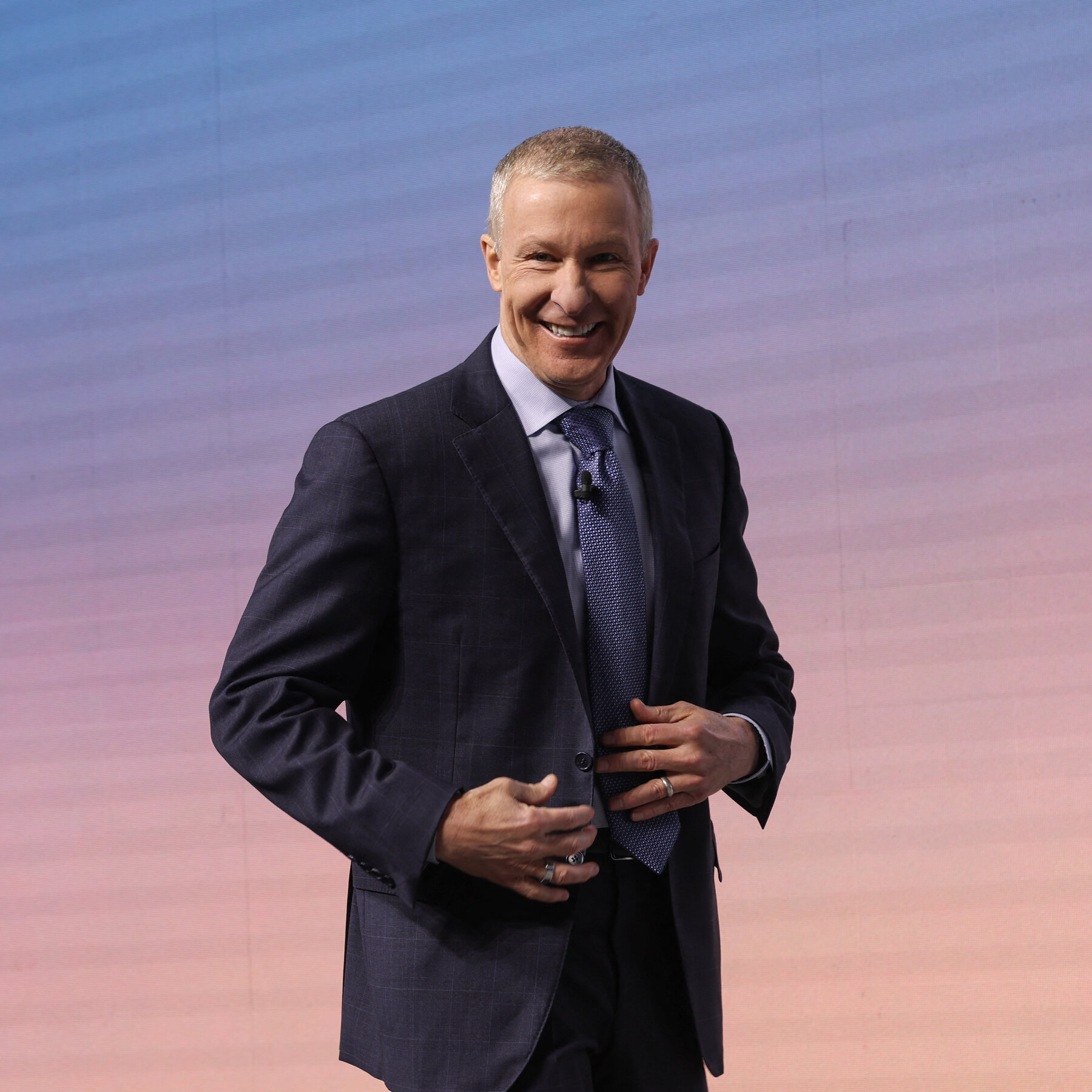 United Airlines CEO, Rebuffed by American, Says He’s Skeptical of Other Deals