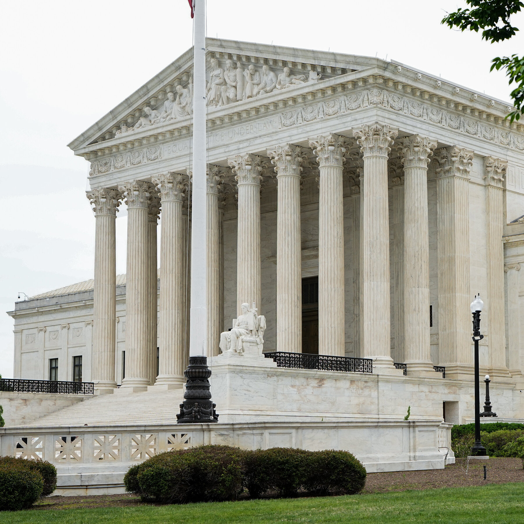 Supreme Court Limits Reach of Voting Rights Act