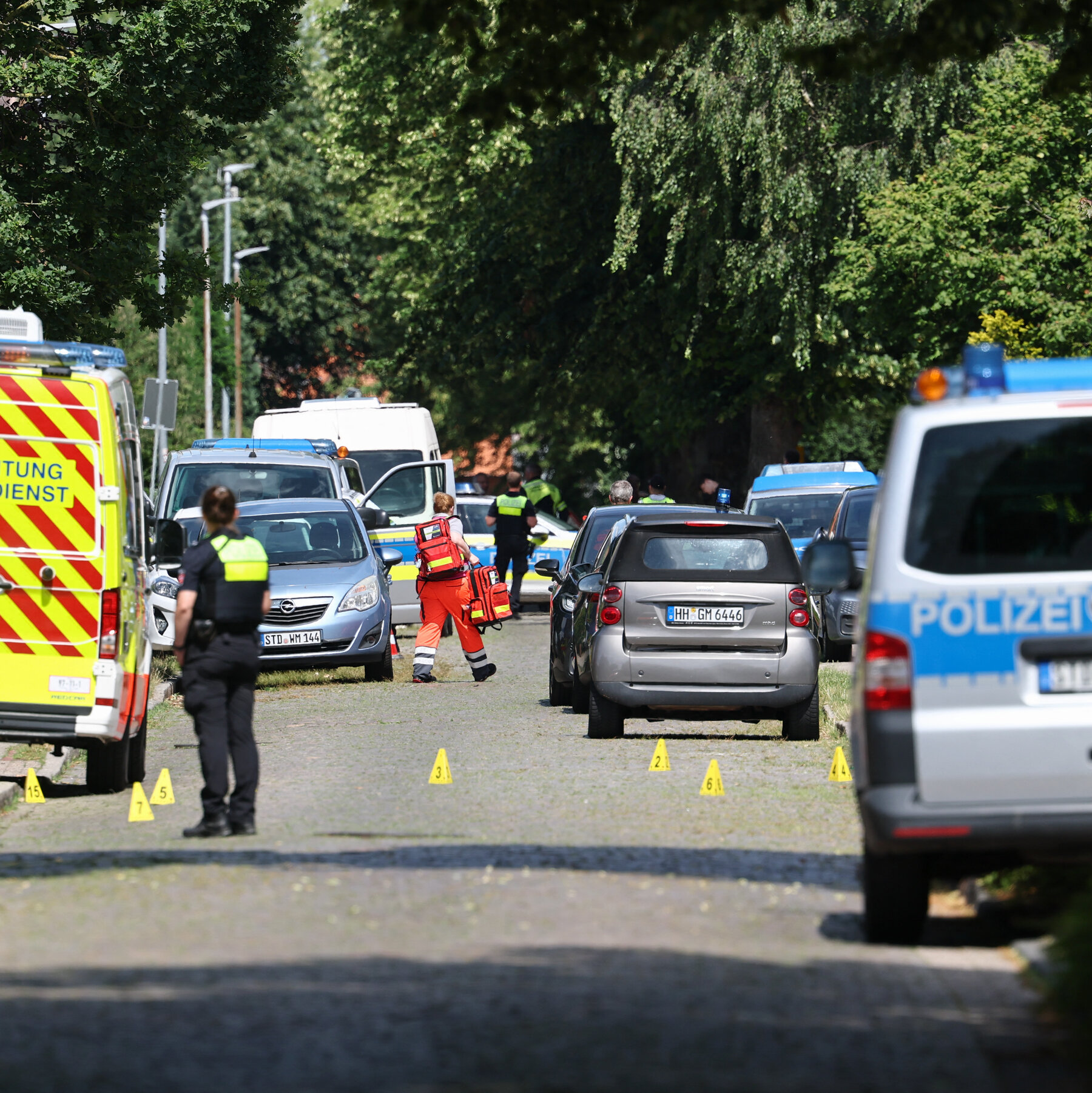 6 Dead in Rare Shooting in Germany Over Custody of Girl, Police Say