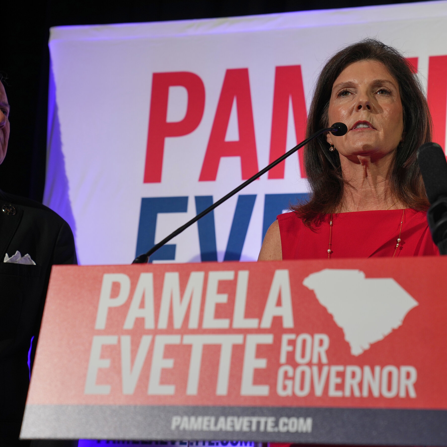 Trump Endorses Pamela Evette in South Carolina Governor’s Race