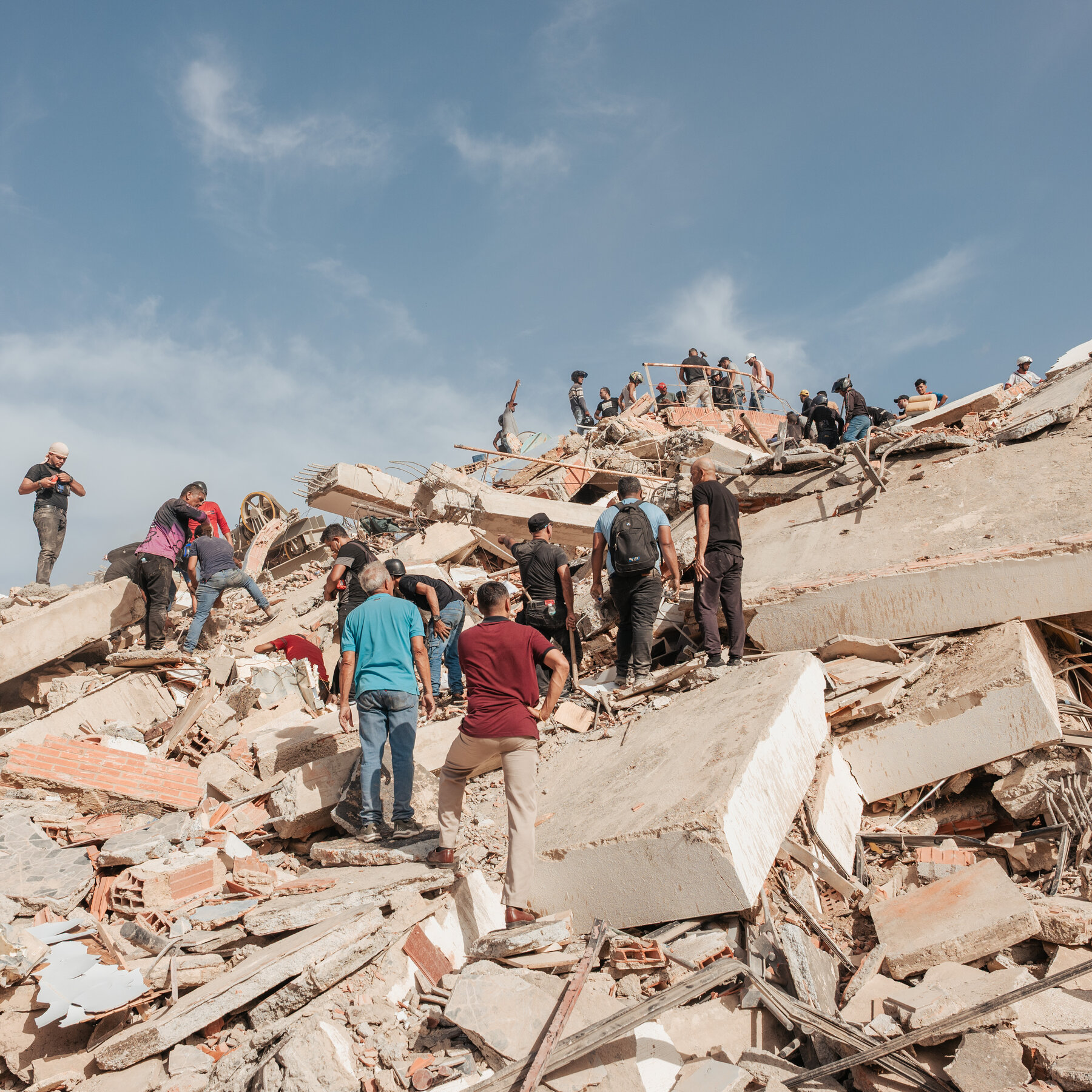 Scale of Venezuela Earthquakes Death Toll Could Take Weeks to Emerge