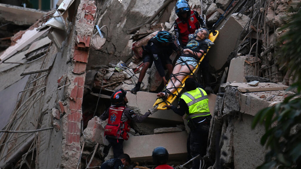 Venezuela hit by back-to-back powerful earthquakes, buildings collapse in Caracas