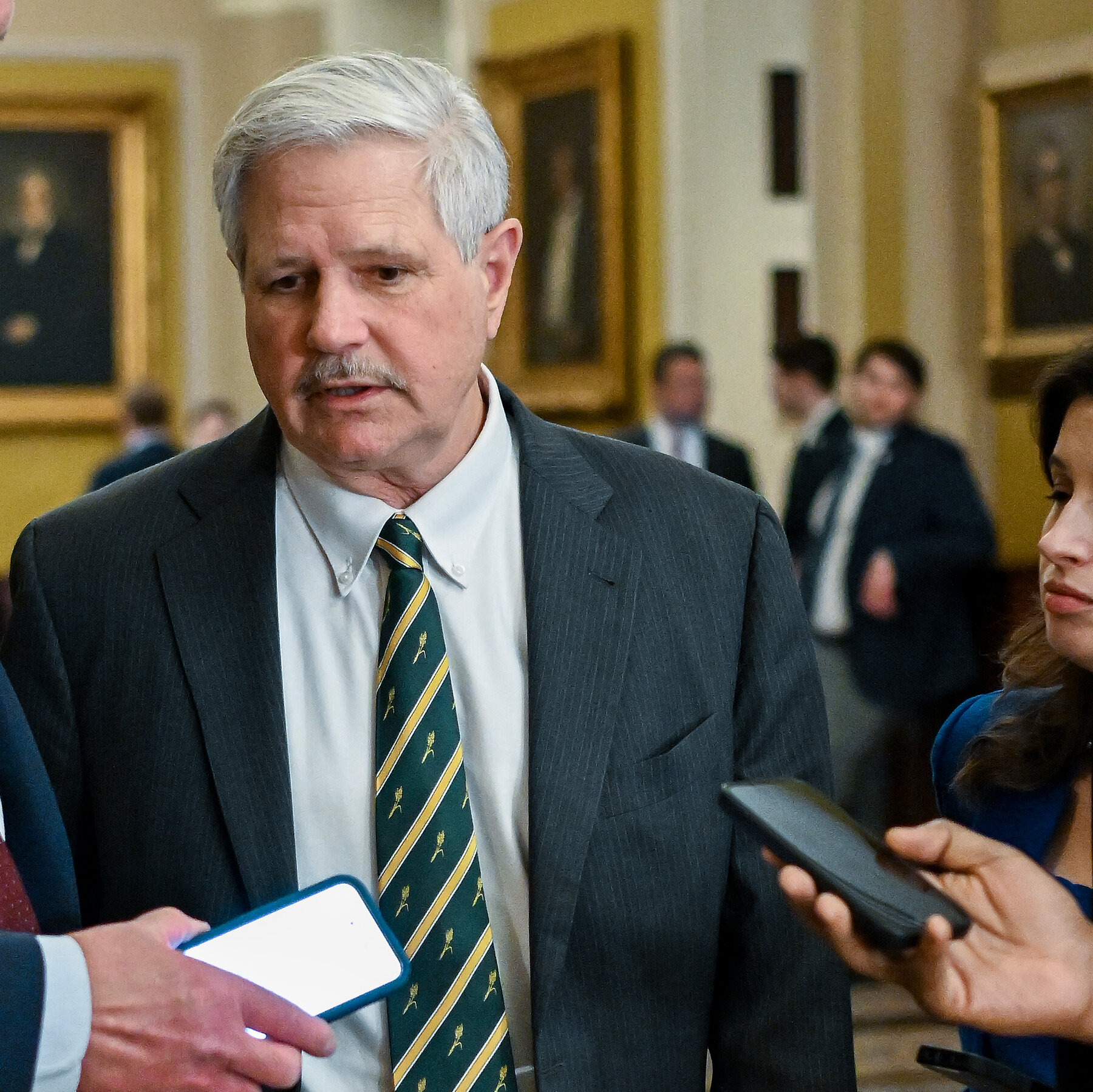 Senate Republicans Make No Move to End DHS Shutdown in Brief Session