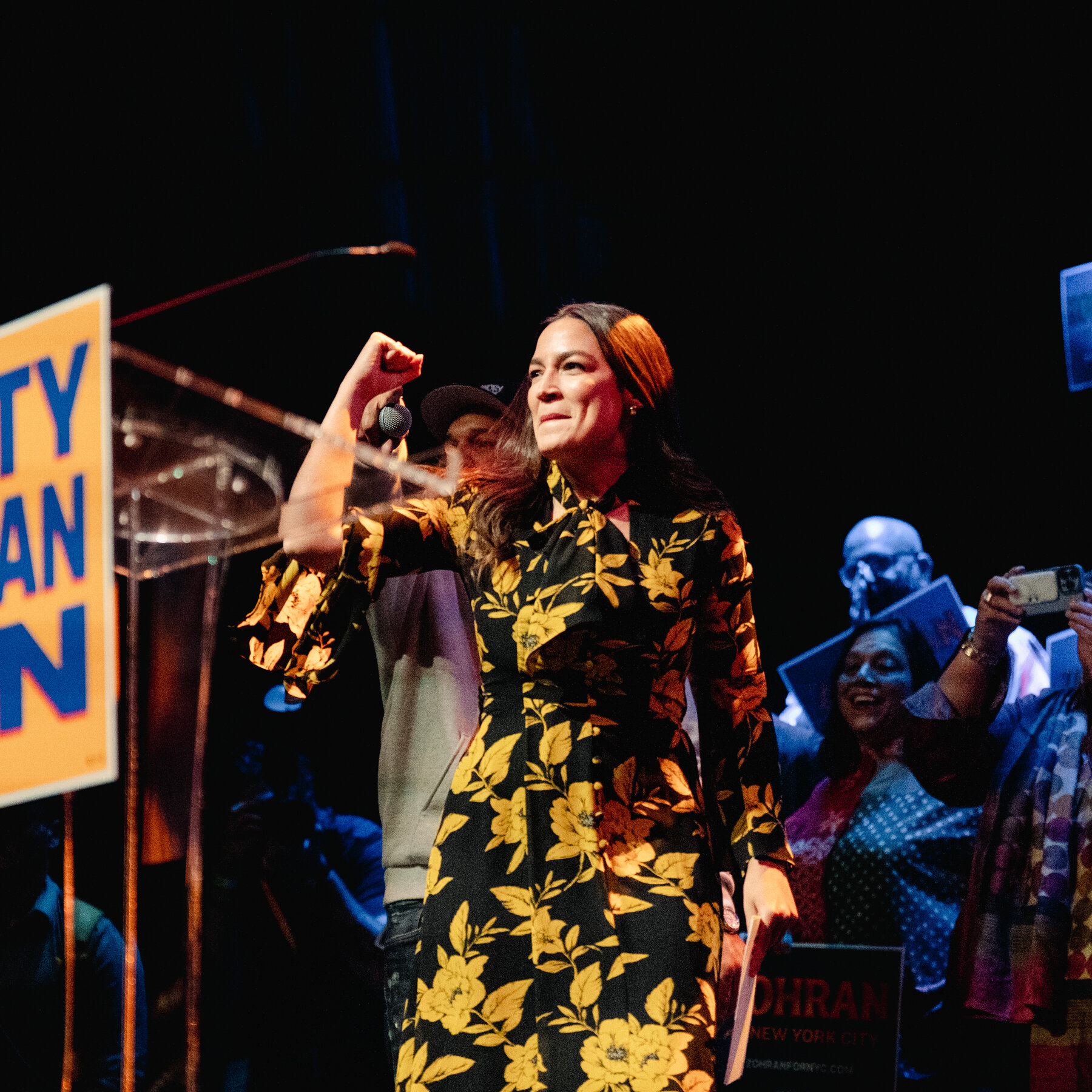 Ocasio-Cortez Will Give Opening Remarks at Mamdani’s Inauguration