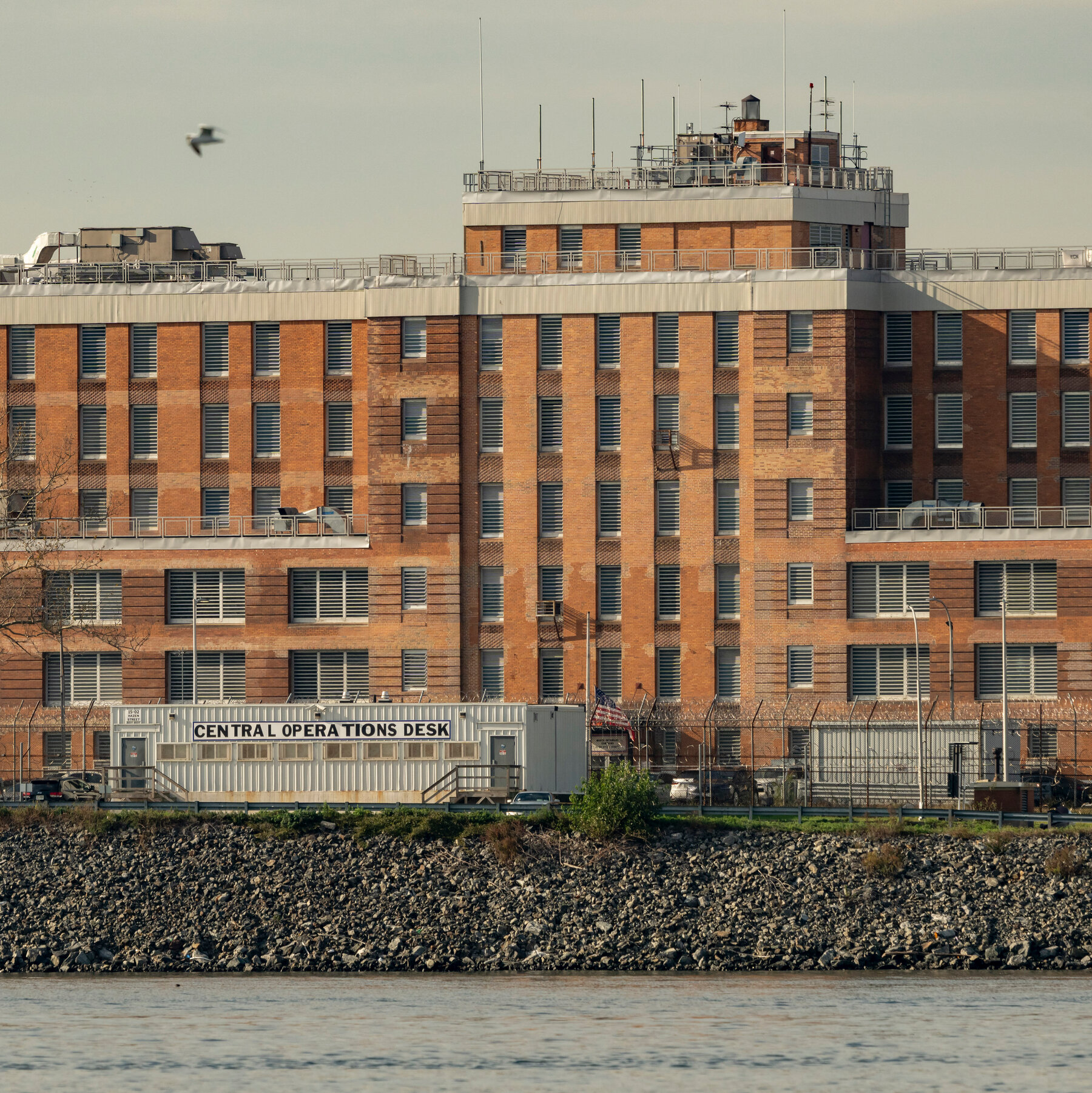 2 Rikers Detainees Die as Mamdani Faces Deadline to Shut Troubled Jail