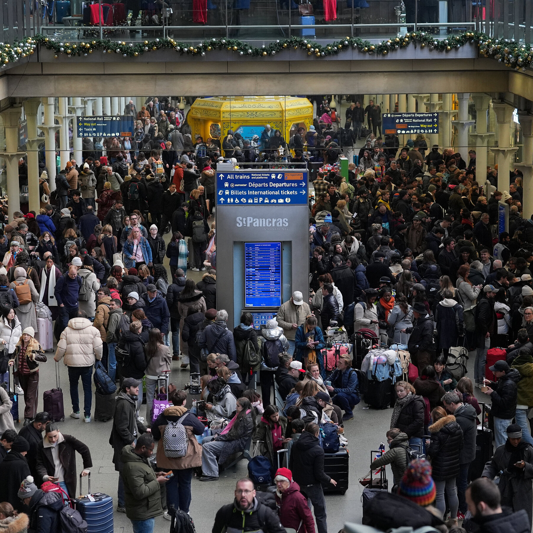Eurostar Trains Face Day of Delays After Power Failure