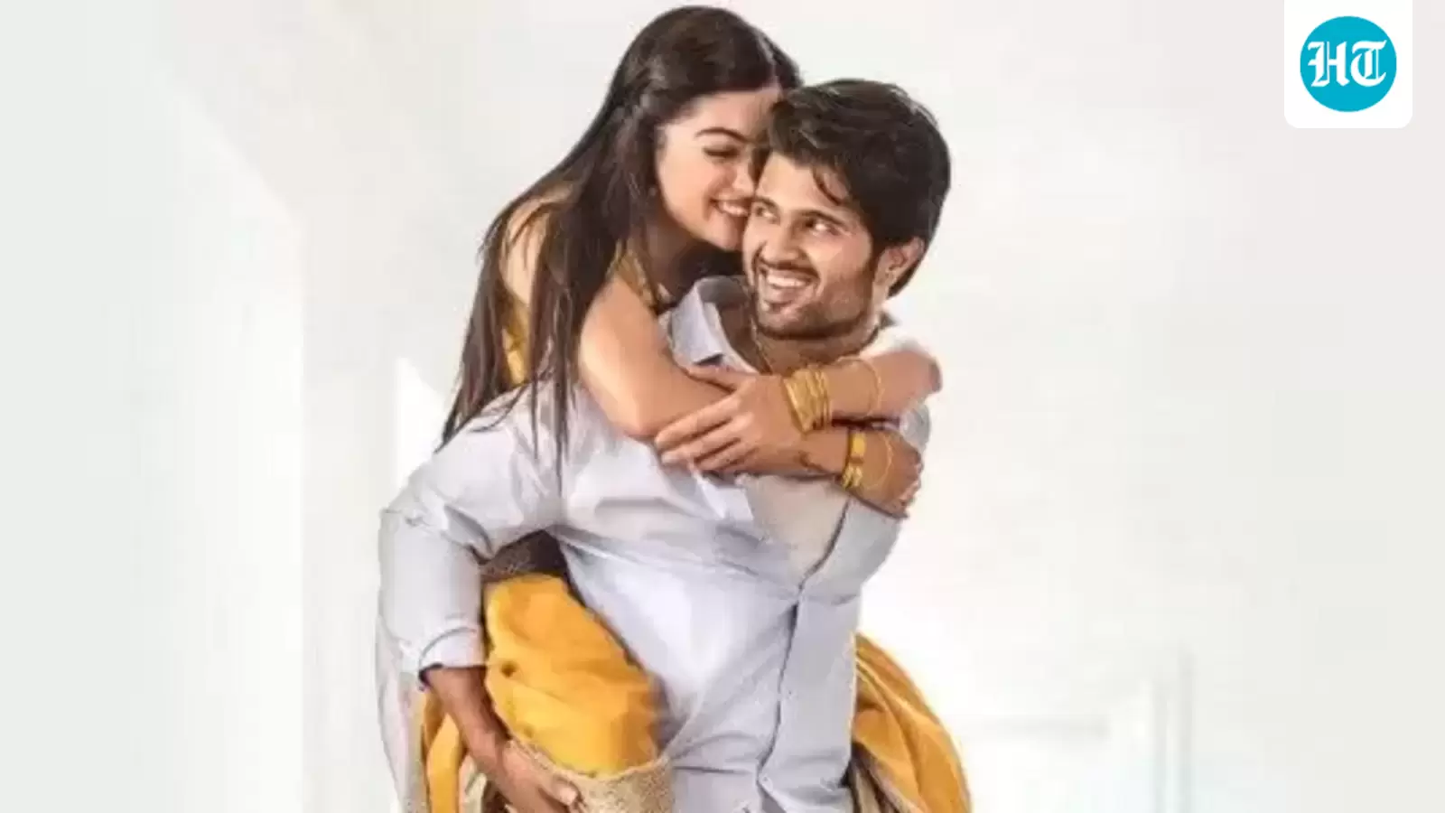 Inside Virosh wedding: Vijay Deverakonda, Rashmika Mandanna enjoy Japanese dinner, pool volleyball