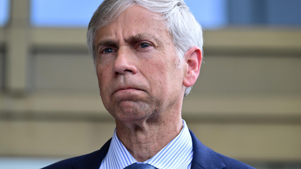 Maduro's legal team includes seasoned lawyer who defended WikiLeaks' Assange