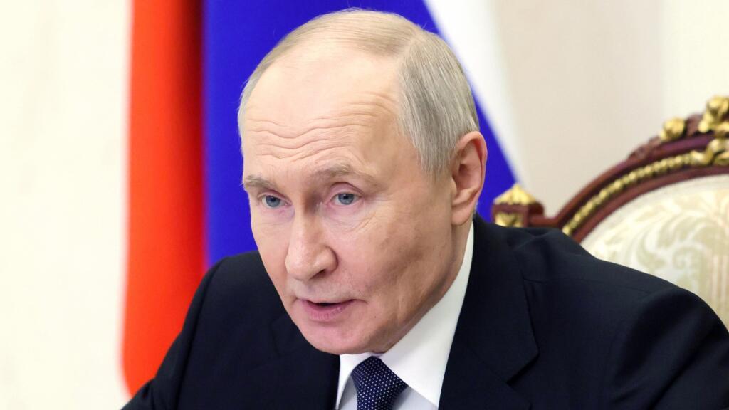 Putin seeks to reinforce China ties after Trump visit