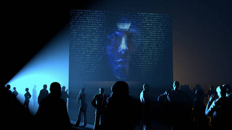 Who can survive the AI apocalypse? A crisis expert explains