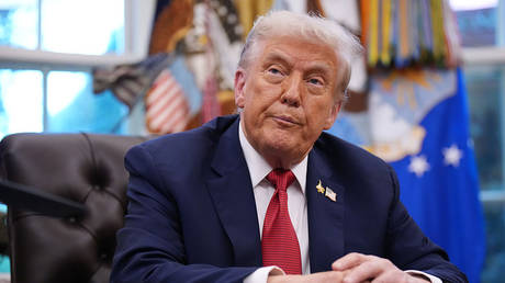 China ‘becoming very hostile’ – Trump