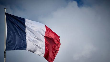 S&P downgrades France’s credit rating