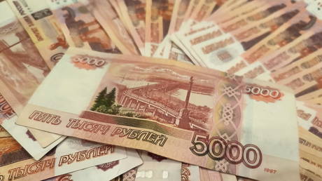 Italy’s Meloni issues warning to EU on seizing Russian assets