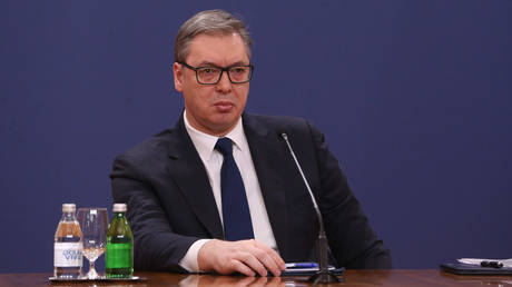 Serbia doesn’t need to justify ties with Russia and China – Vucic