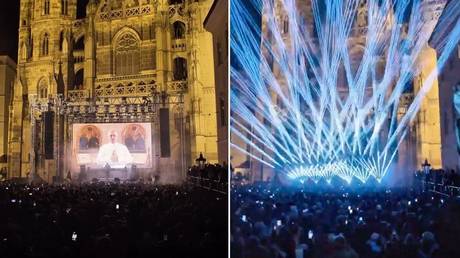 Pope blesses ‘church rave’ in Slovakia (VIDEOS)