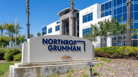 China sanctions more US arms producers and executives