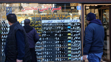 Iran facing worst unrest since 2022 (VIDEOS)