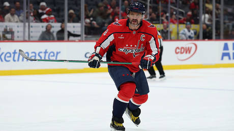 Russian hockey legend Ovechkin refuses to wear LGBT tape