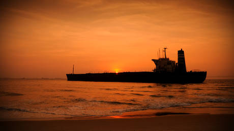 US mulling new pressure tactic on Iran – WSJ