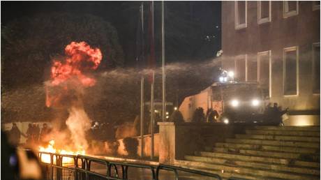 Protesters attack prime minister’s residence in Albania (VIDEOS)