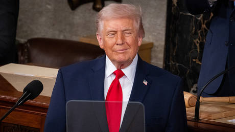 Iran may dangle ‘commercial bonanza’ to woo Trump – FT