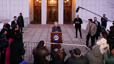 Hillary Clinton explains why Epstein’s accomplice was at daughter’s wedding (VIDEO)