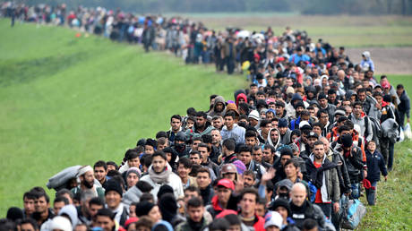 EU finalizing deportation bill for illegal migrants