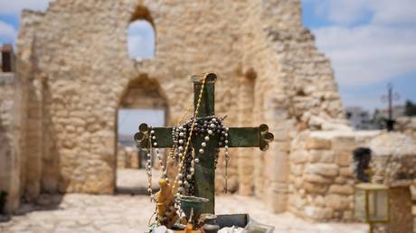 Israeli settlements will spell ‘end’ for Holy Land Christians – NGO head