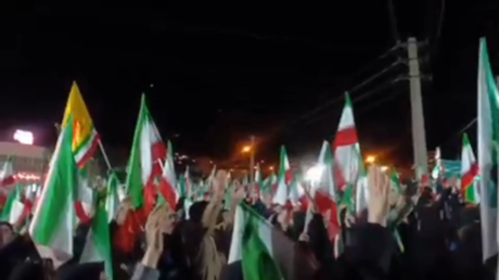 Massive night rallies across Iran as war enters sixth week (VIDEO)