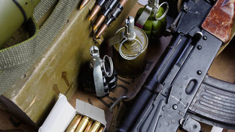 US sent ‘a lot’ of arms to Iranian protesters – Trump