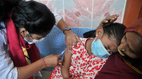 Bangladesh battles measles outbreak