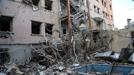 Iran demands reparations from Arab states