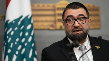 Syria to begin trials of Assad-era officials