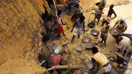 US and Canada source gold from drug cartel mines – NYT