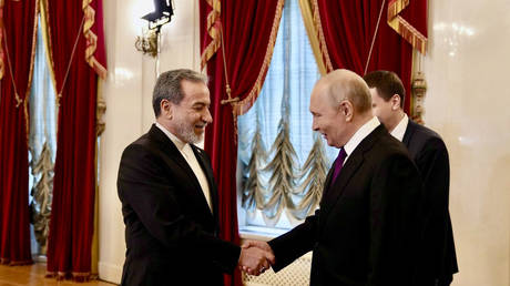 Tehran turns to Moscow: Why Russia is crucial for Middle East peace