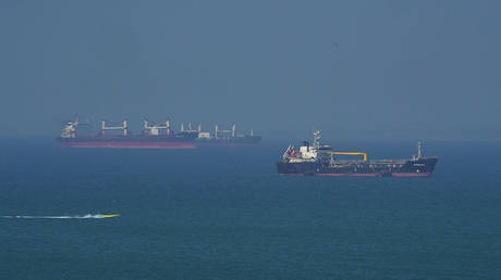 US threatens sanctions over payments to Iran for Hormuz passage