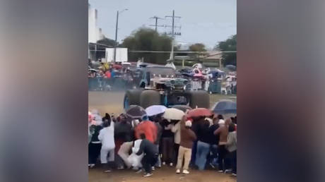 Monster truck plows into crowd in Colombia (VIDEO)