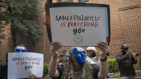Palantir touts record expansion and ‘battlefield’ AI value