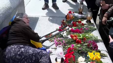 Victory Day celebrations in Europe marred by pro-Ukraine provocations (VIDEOS)