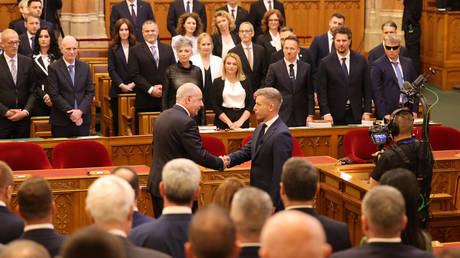 Hungary’s new PM threatens constitutional changes to oust president