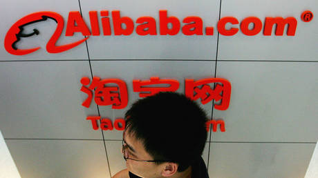 US blacklists major Chinese firms over alleged military links