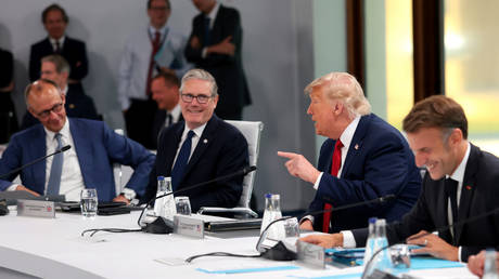 Trump piles misery on Starmer amid reports of imminent resignation