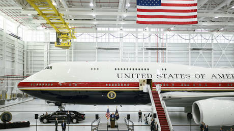 White House subpoenas NYT reporters over article on Qatari-donated Air Force One